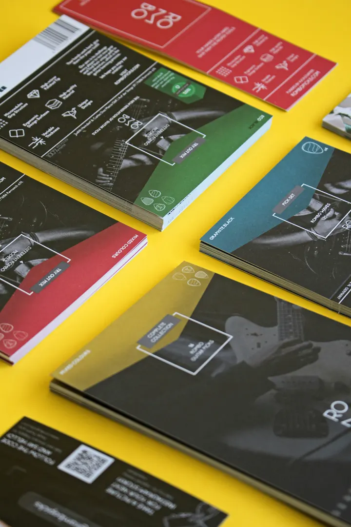 rombo-cDnAaedOZoI-unsplash printed booklets